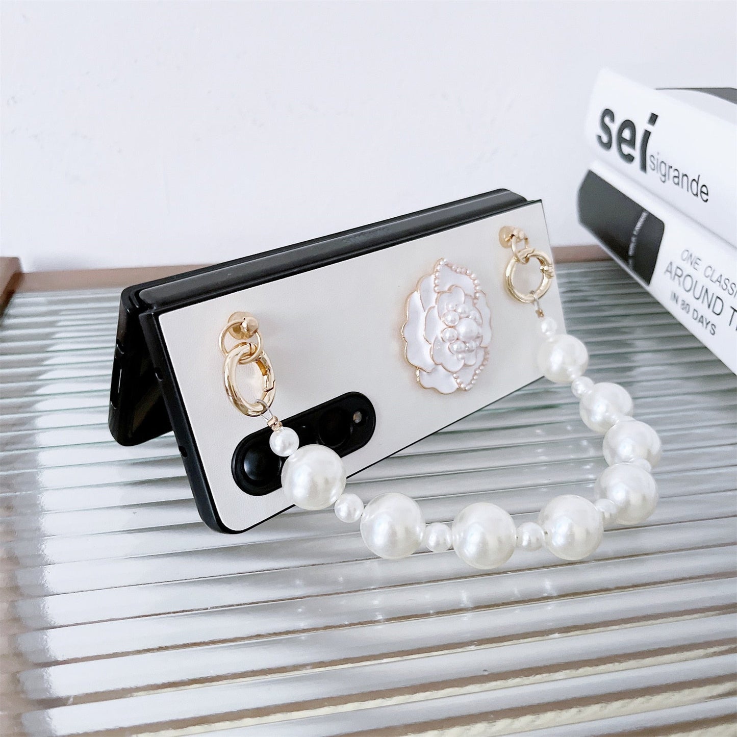 Luxury Pearl Bracelet Chain Case for Samsung Galaxy Z Fold Series